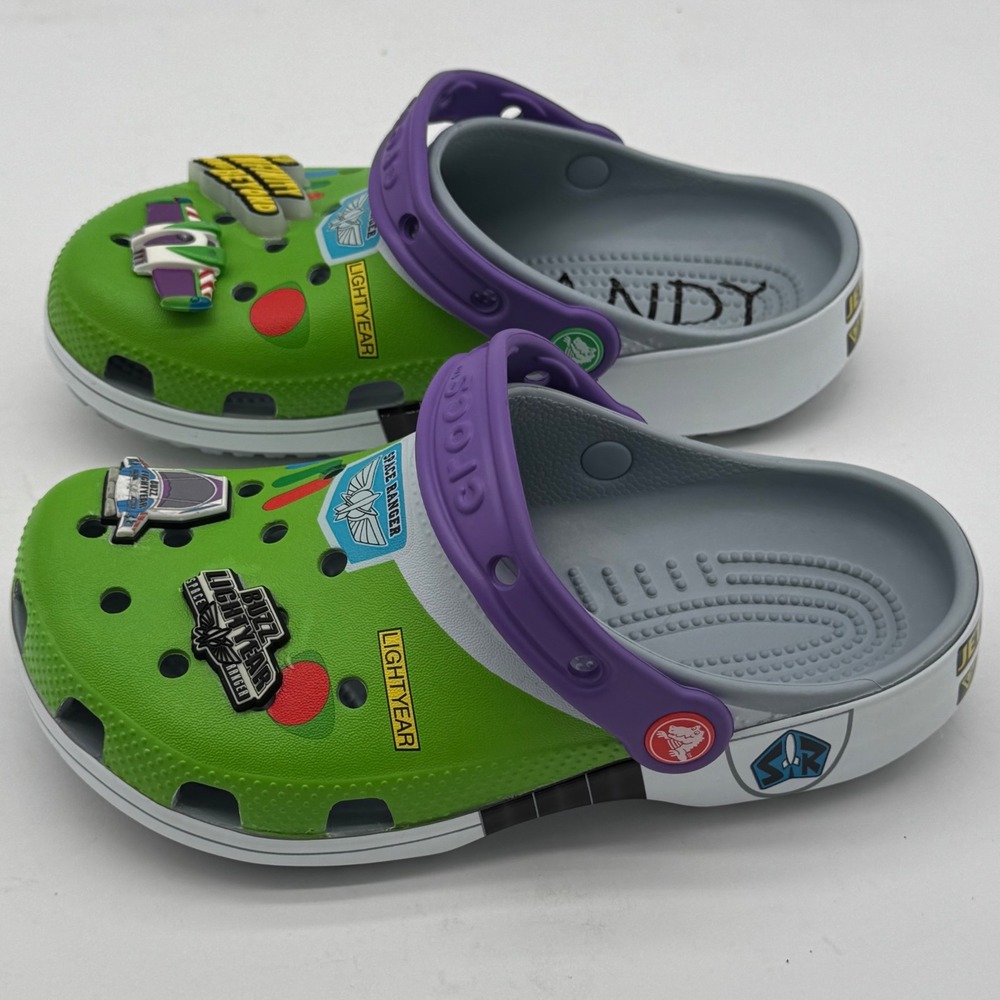 Crocs Toy Story‎ Buzz Lightyear Clogs Kids Shoes Sandals Green Purple Size 3
